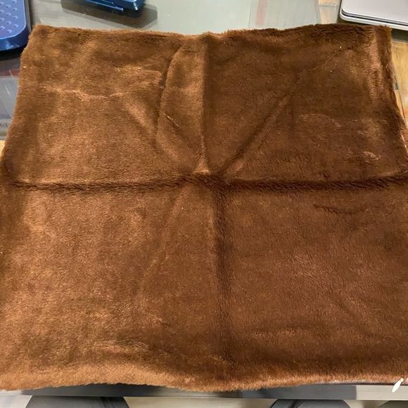 Pillow Cover Throw On 18x18 inch brand new in poly bag by Phantoscope “Owl” - Picture 2 of 3